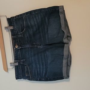 Universal Thread Denim Short